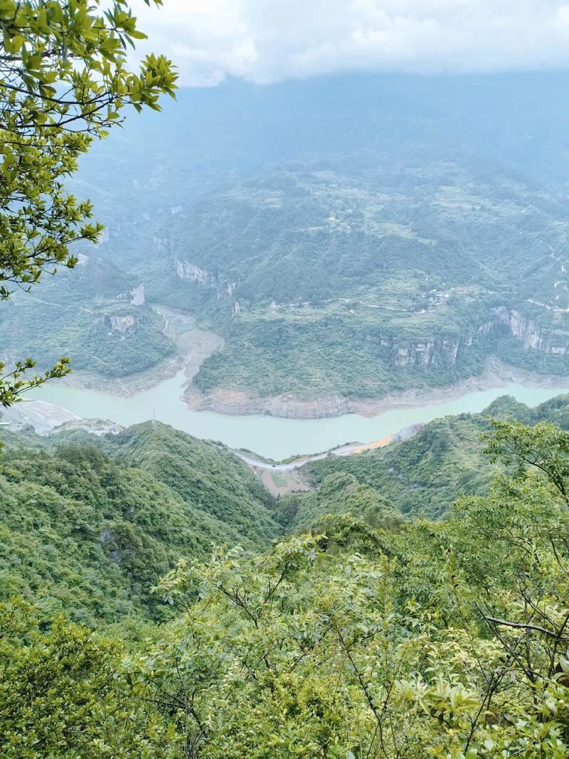 笋人天梯硬核绝壁第2张风景照片