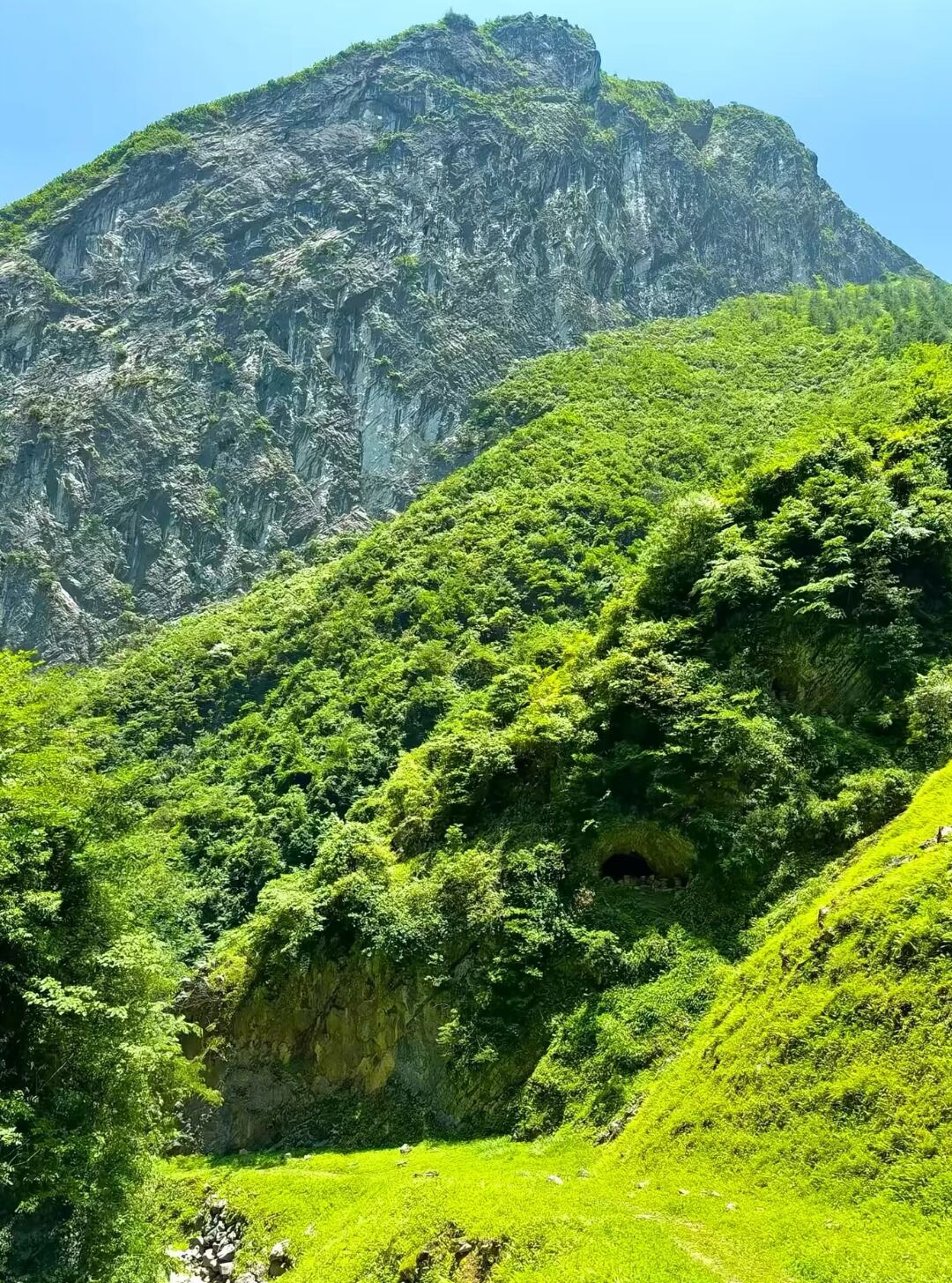 丰都夹壁山第2张风景照片