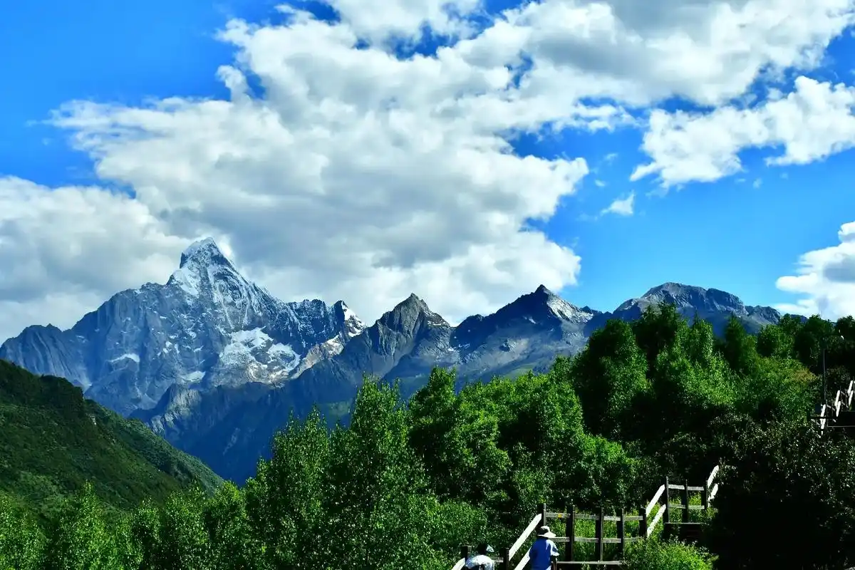 四姑娘山海子沟第6张风景照片