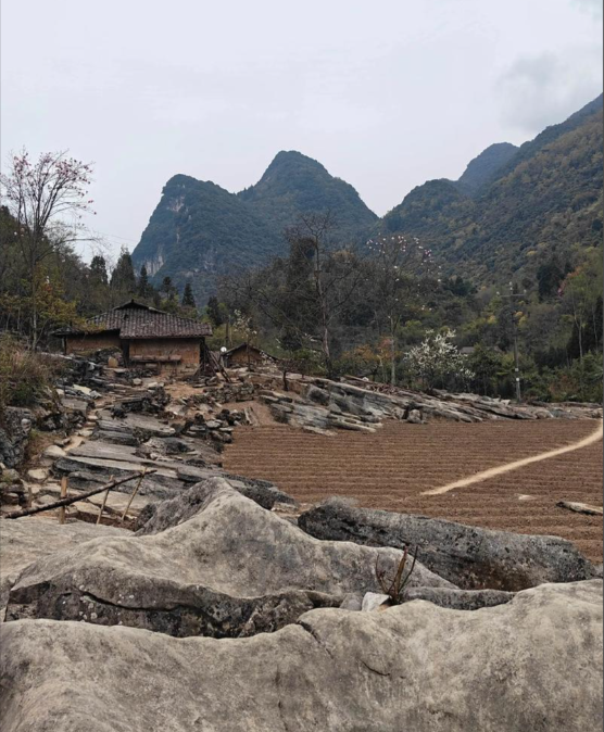 江油腰悬崖第2张风景照片